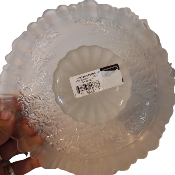 Frosted Glass, Winter Woods Pedestal Dish, Ruffled Edge, Fluted Base, Winter Sce - Picture 7 of 7